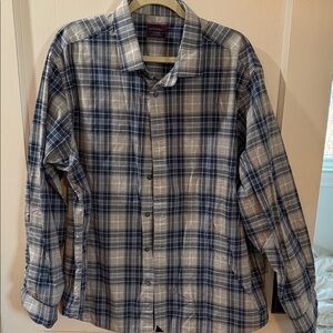 Untuckit Men's Navy and White Plaid Shirt